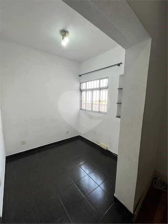 Sobrado à venda com 3 quartos, 180m² - Foto 26