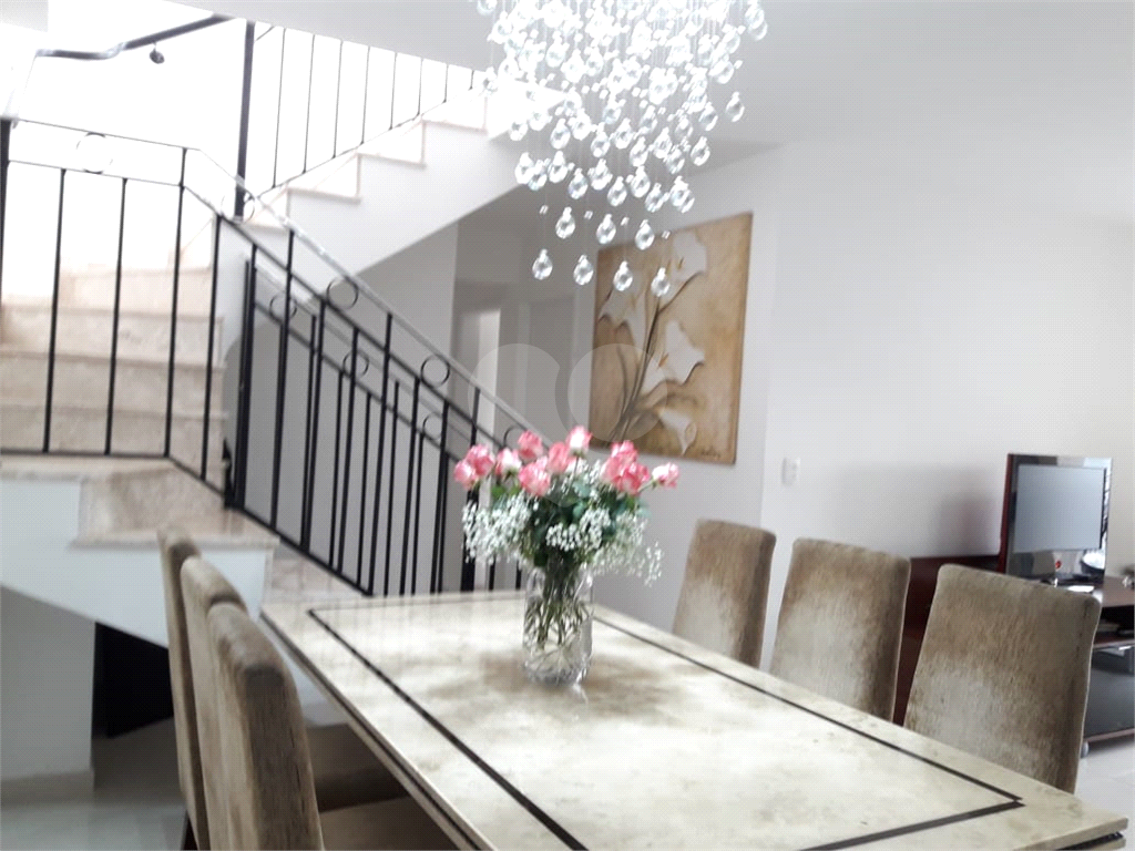 APARTAMENTO em TREMEMBÉ