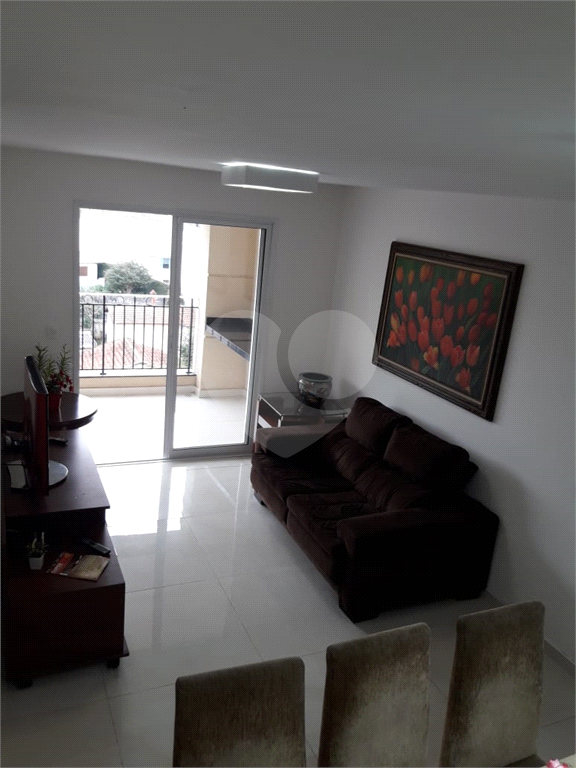 APARTAMENTO em TREMEMBÉ