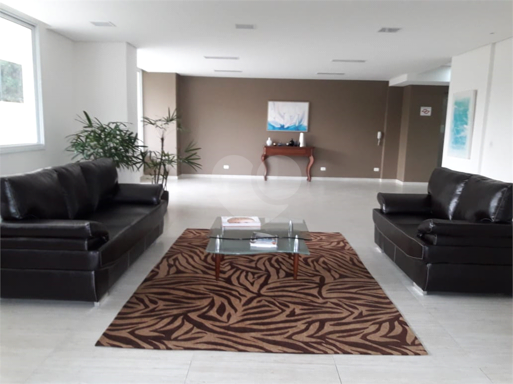 APARTAMENTO em TREMEMBÉ