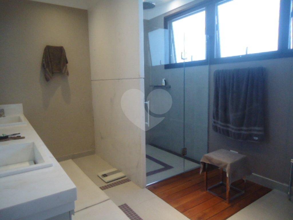 Casa à venda com 4 quartos, 600m² - Foto 36