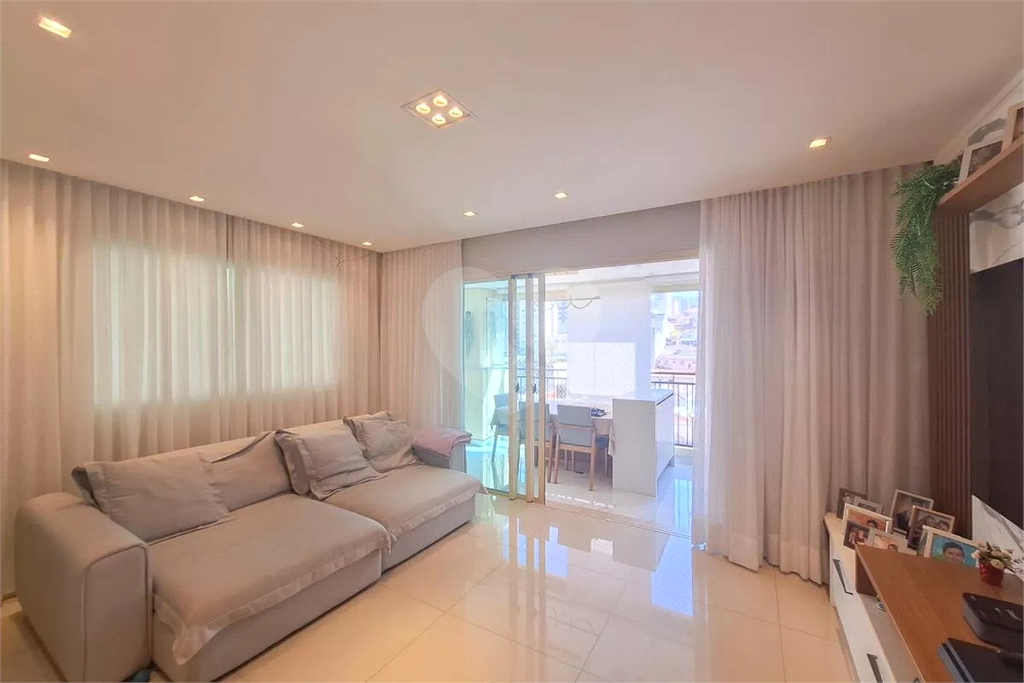 Apartamento Santana 3 dormitórios, sendo 2 suítes, e 2 vagas de garagem 