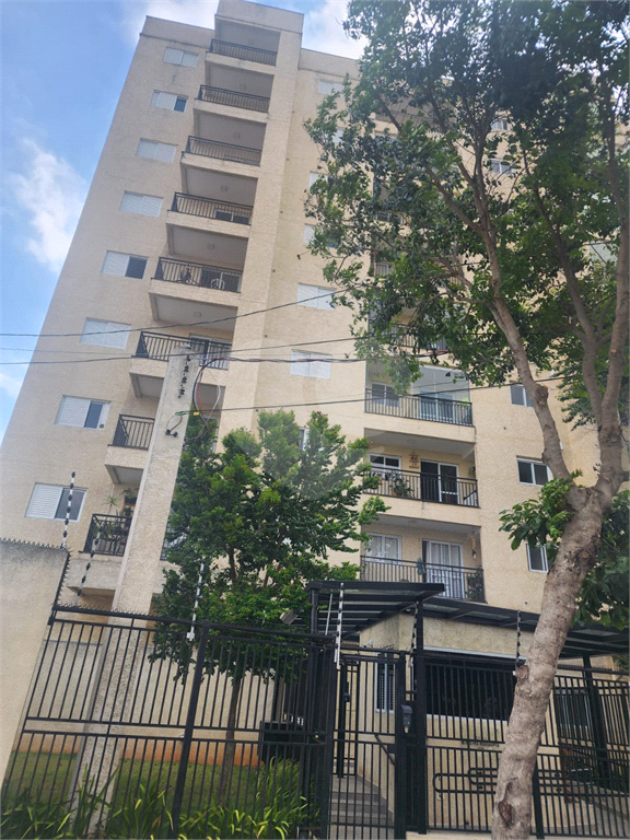 APARTAMENTO em LAUZANE PAULISTA