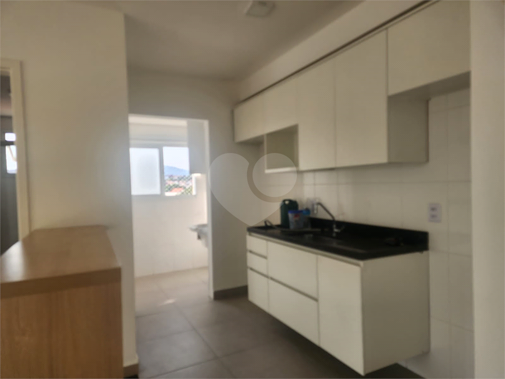 APARTAMENTO em LAUZANE PAULISTA