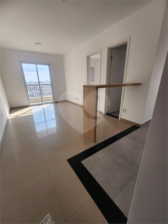 APARTAMENTO em LAUZANE PAULISTA
