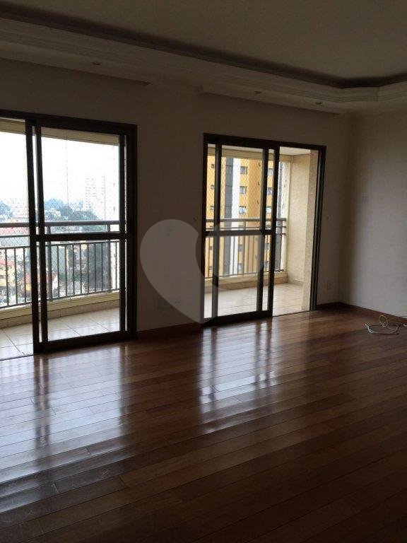 
Oportunidade! Apartamento muito bem conservado, face norte - Região de Santa Terezinha