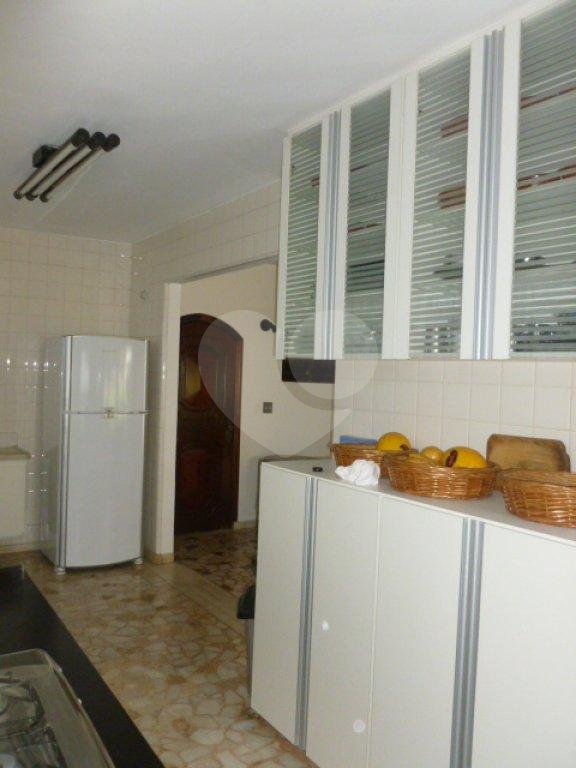 Casa à venda com 4 quartos, 860m² - Foto 9