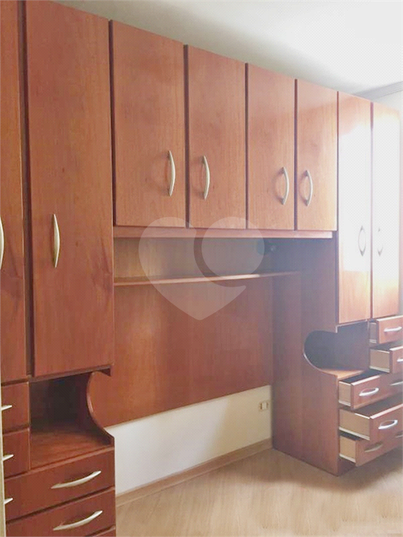 Apartamento à venda com 3 quartos, 64m² - Foto 3