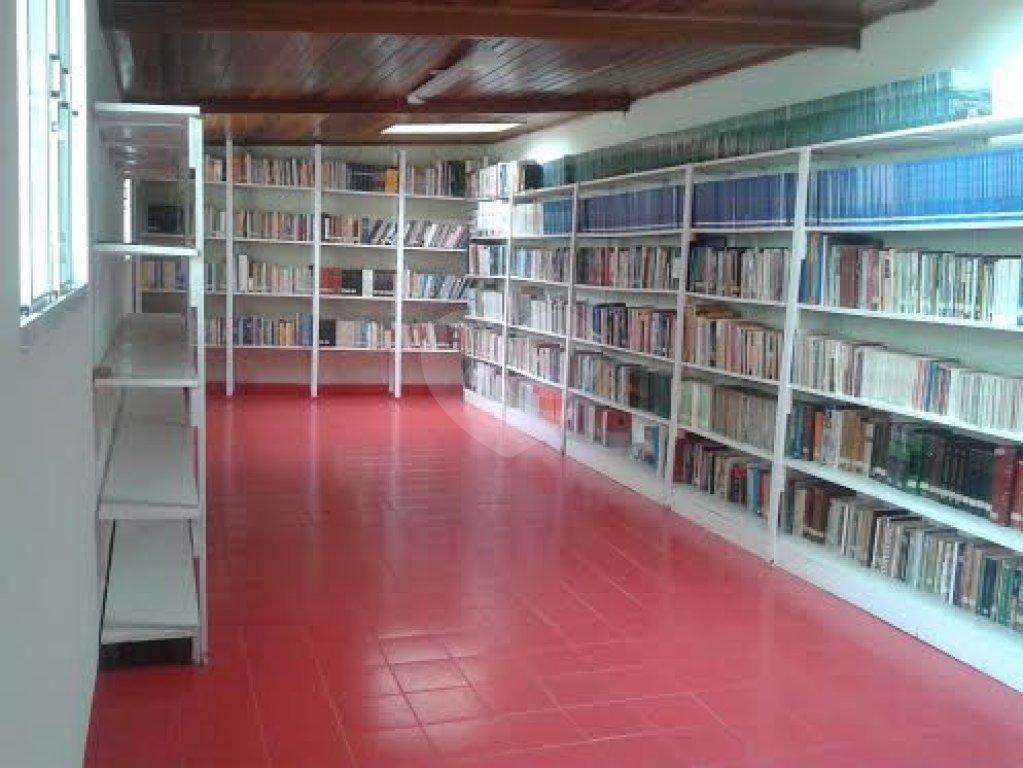 TERRENO em TREMEMBÉ