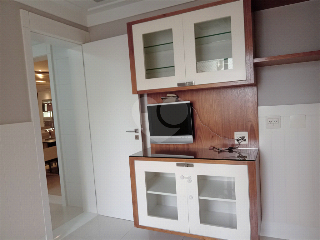 Lindíssimo Apartamento de alto padrão, Alto de Santana, fino acabamento com 265 metros, 4 suítes. 
 