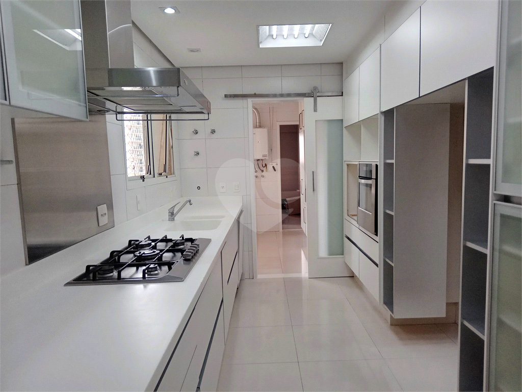 Lindíssimo Apartamento de alto padrão, Alto de Santana, fino acabamento com 265 metros, 4 suítes. 
 