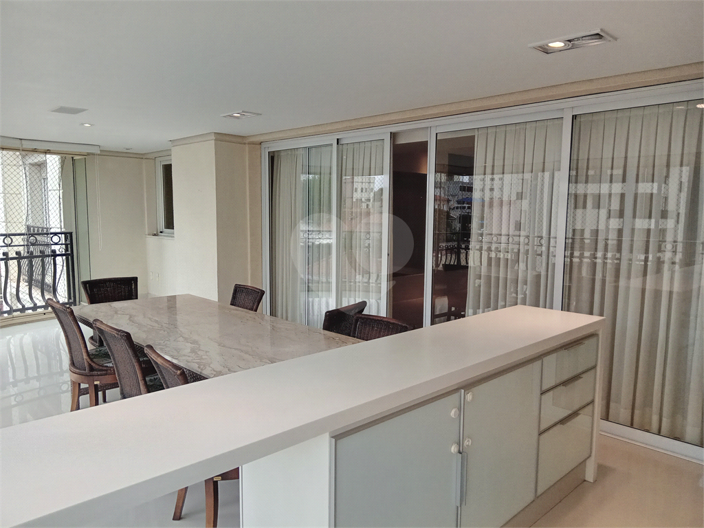 Lindíssimo Apartamento de alto padrão, Alto de Santana, fino acabamento com 265 metros, 4 suítes. 
 