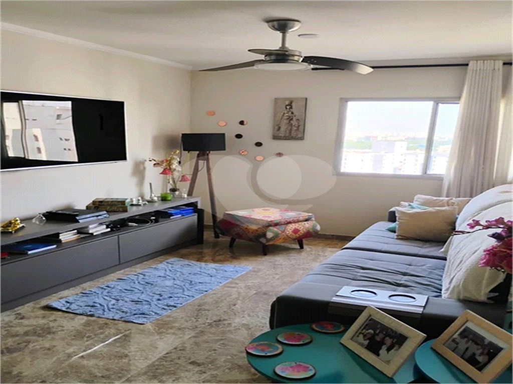 Apartamento à venda com 2 quartos, 74m² - Foto 37