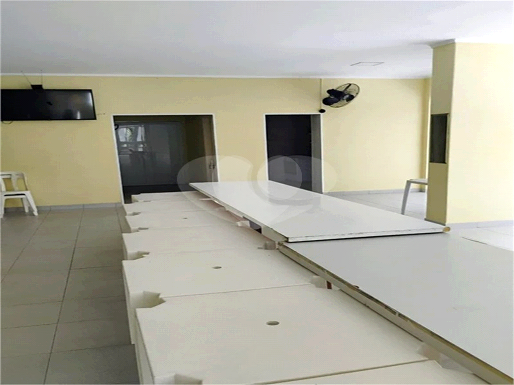 Apartamento à venda com 2 quartos, 74m² - Foto 31