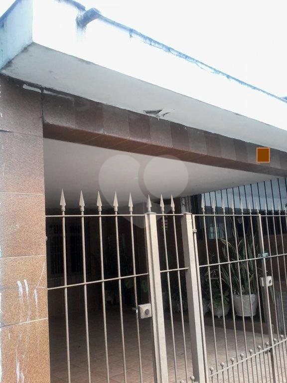 CASA TÉRREA A VENDA NA V. VITÓRIO MAZZEI  PRÓX. AV. ENG. CAETANO ÁLVARES - 2 DORMS (1 SUÍTE) E 1 VAG