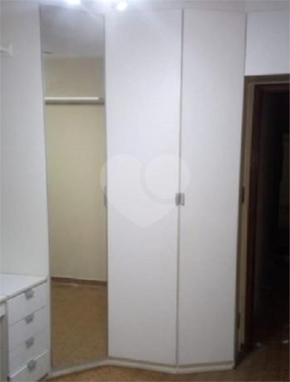 Sobrado à venda com 4 quartos, 120m² - Foto 11