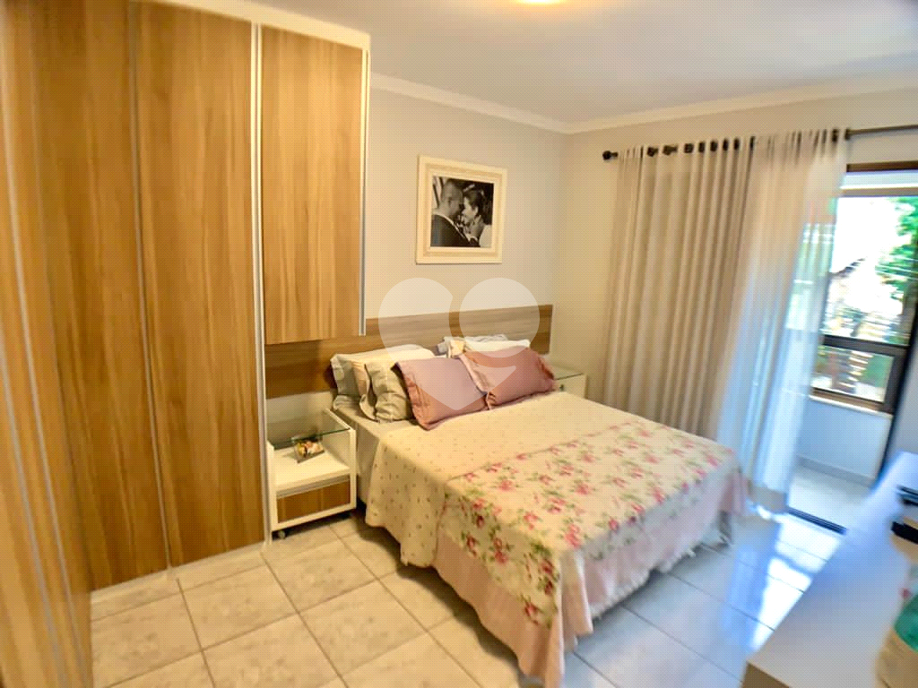 Sobrado à venda com 3 quartos, 240m² - Foto 15