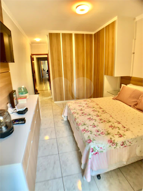 Sobrado à venda com 3 quartos, 240m² - Foto 13