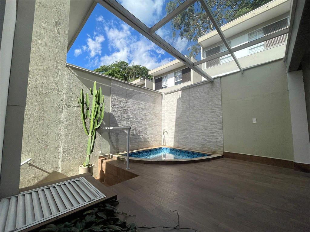 Casa em Condomínio Alto Padrão no Jardim Floresta 4 dormitórios 4 vagas e lazer completo