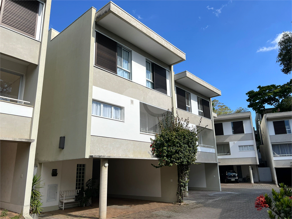 Casa em Condomínio Alto Padrão no Jardim Floresta 4 dormitórios 4 vagas e lazer completo