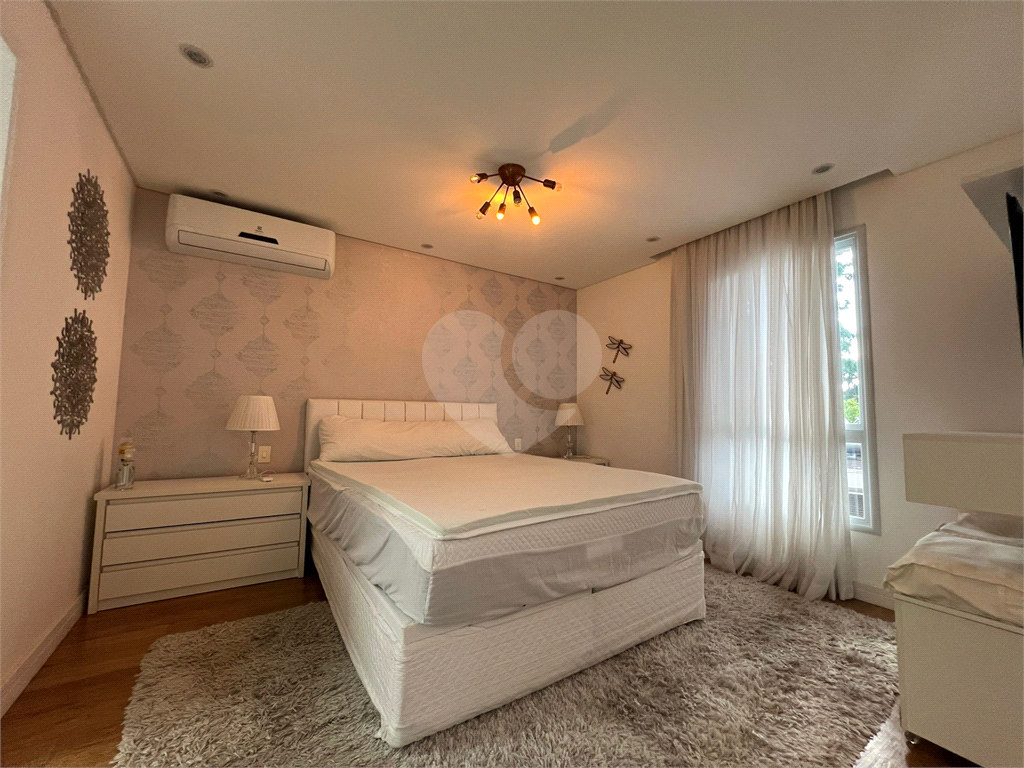 Casa em Condomínio Alto Padrão no Jardim Floresta 4 dormitórios 4 vagas e lazer completo