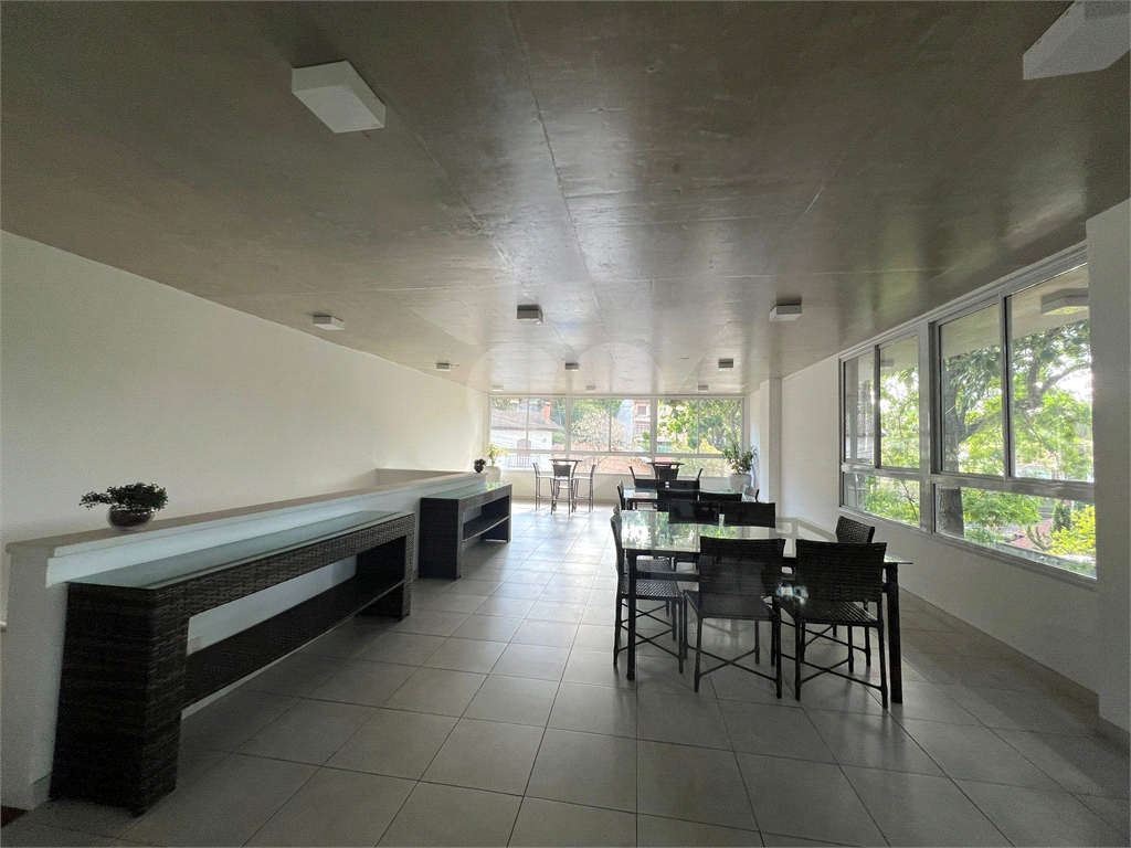 Casa em Condomínio Alto Padrão no Jardim Floresta 4 dormitórios 4 vagas e lazer completo