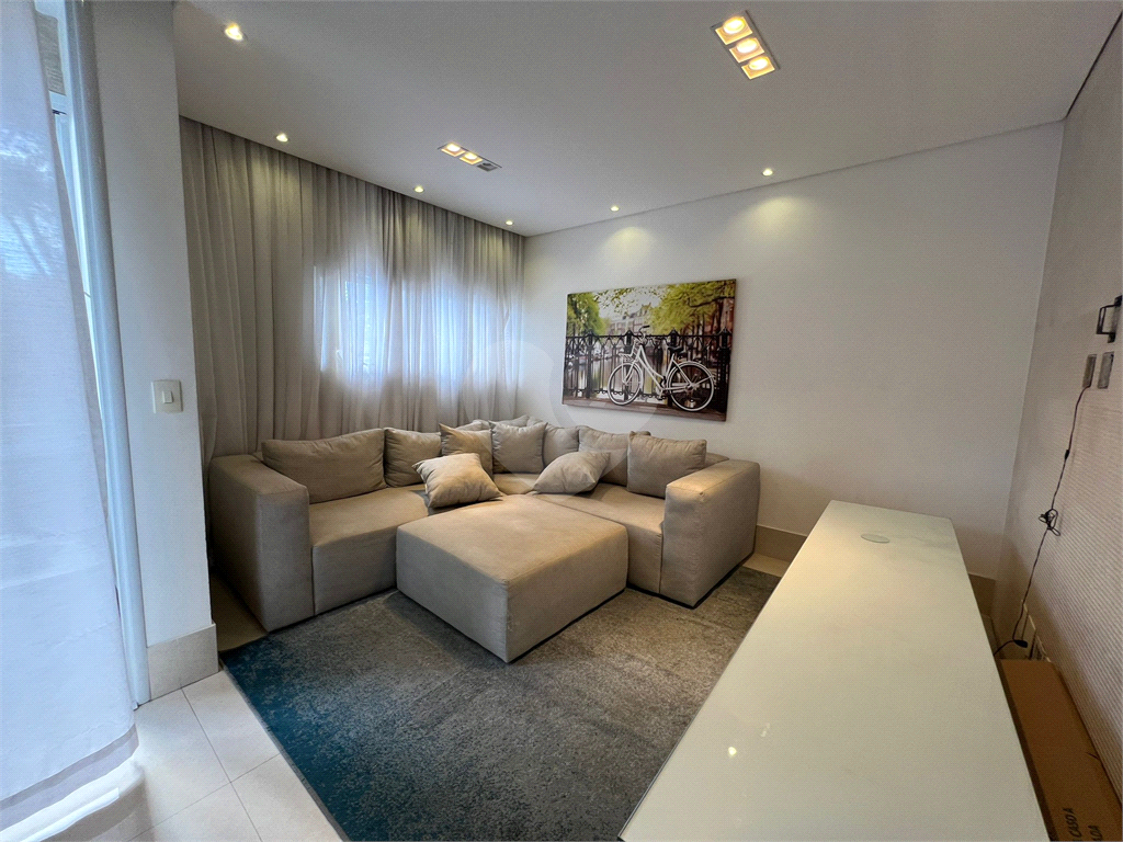 Casa em Condomínio Alto Padrão no Jardim Floresta 4 dormitórios 4 vagas e lazer completo