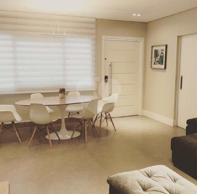 Casa térrea linda no bairro da Água Fria com 5 dormitórios sendo 3 suítes