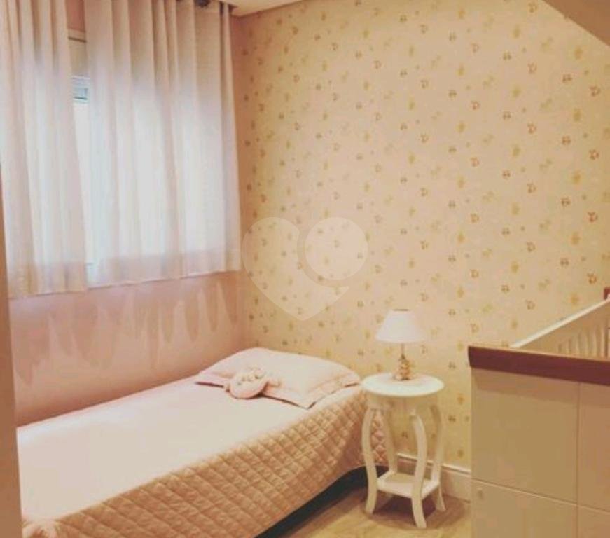 Casa térrea linda no bairro da Água Fria com 5 dormitórios sendo 3 suítes