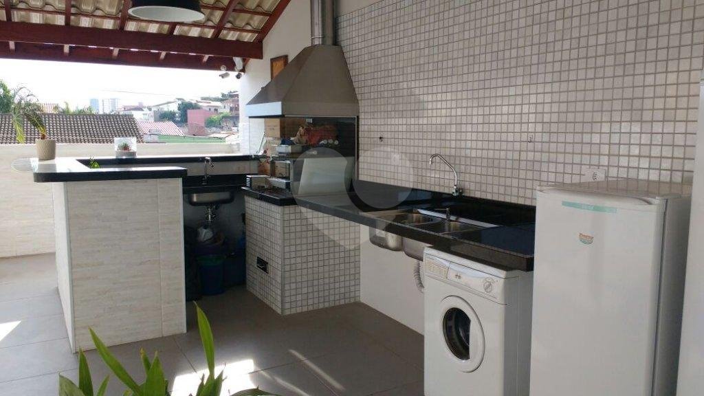 Casa térrea linda no bairro da Água Fria com 5 dormitórios sendo 3 suítes