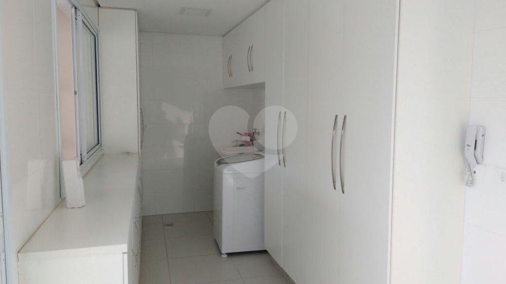 Casa térrea linda no bairro da Água Fria com 5 dormitórios sendo 3 suítes