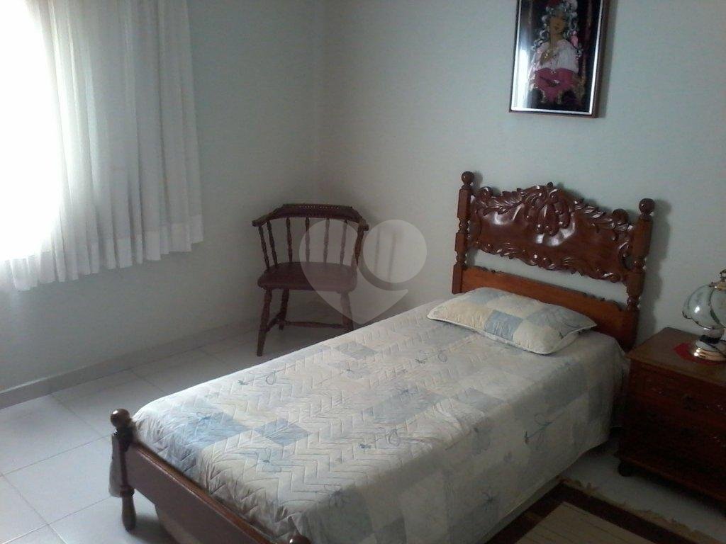 CASA COM 2 MORADIAS A VENDA NA VILA MEDEIROS