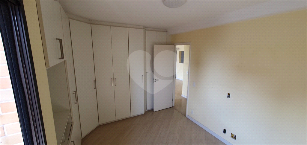 Apartamento à venda com 3 quartos, 86m² - Foto 23