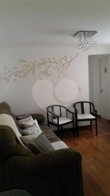 APARTAMENTO em VILA NOVA CACHOEIRINHA