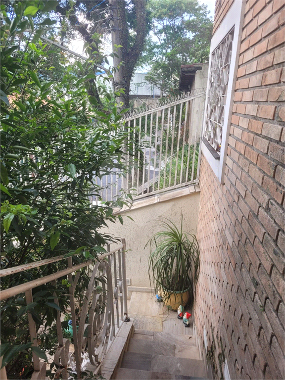 SOBRADO 3 QUARTOS NO JARDIM FLORESTA ZONA NORTE 
