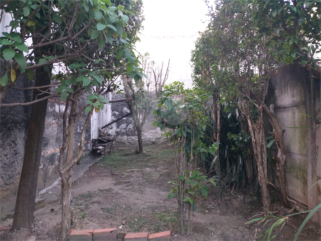 Venha morar bem! Excelente sobrado ao lado da Braz Leme.