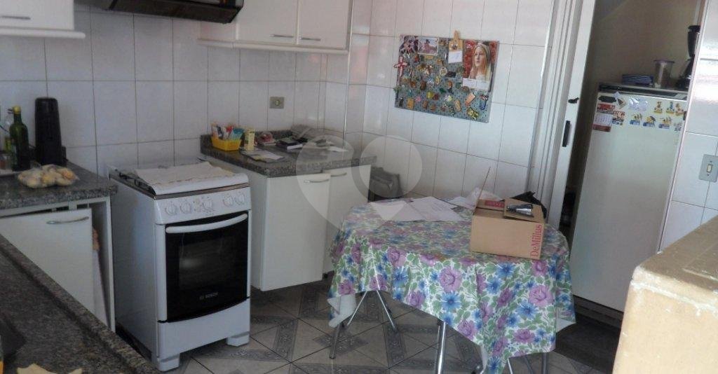 SOBRADO em VILA IRMÃOS ARNONI
