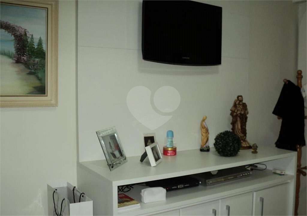 Oportunidade Imperdível. Apartamento com Vista Privilegiada da Serra da Cantareira