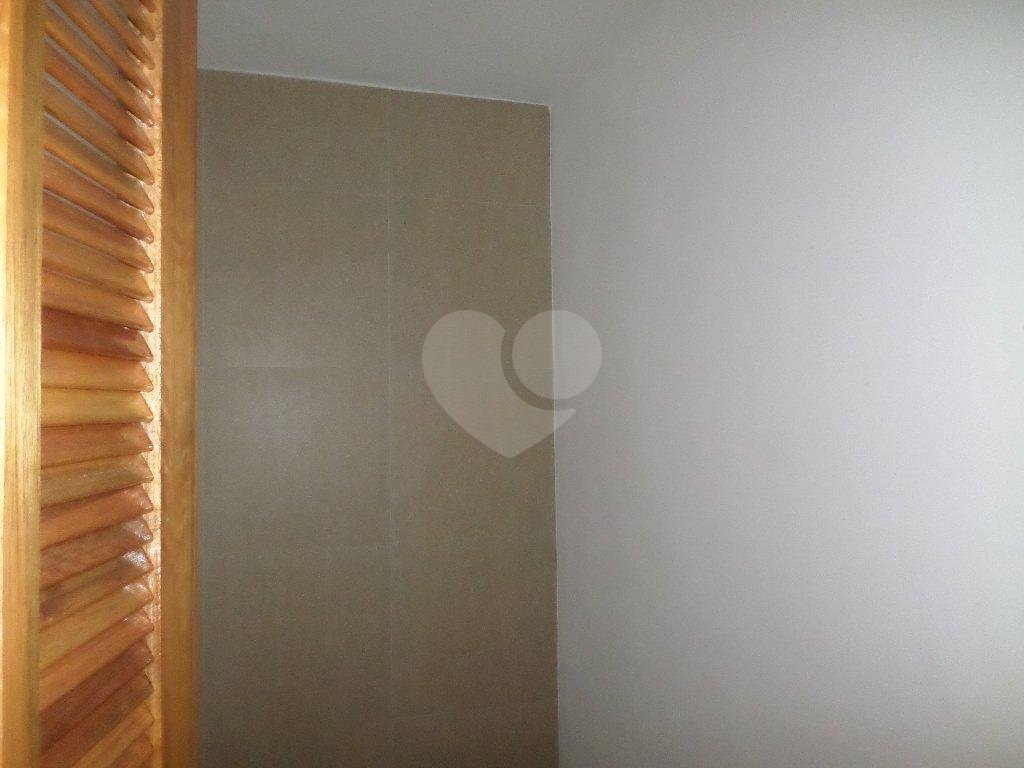 Apartamento no Horto Florestal.