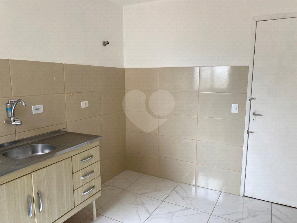 Apartamento à venda com 2 quartos, 60m² - Foto 9