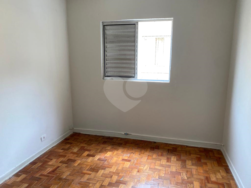 Apartamento à venda com 2 quartos, 60m² - Foto 12