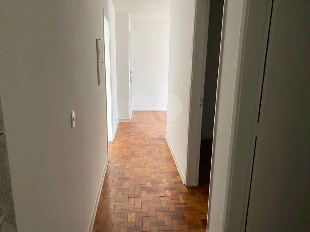 Apartamento à venda com 2 quartos, 60m² - Foto 16