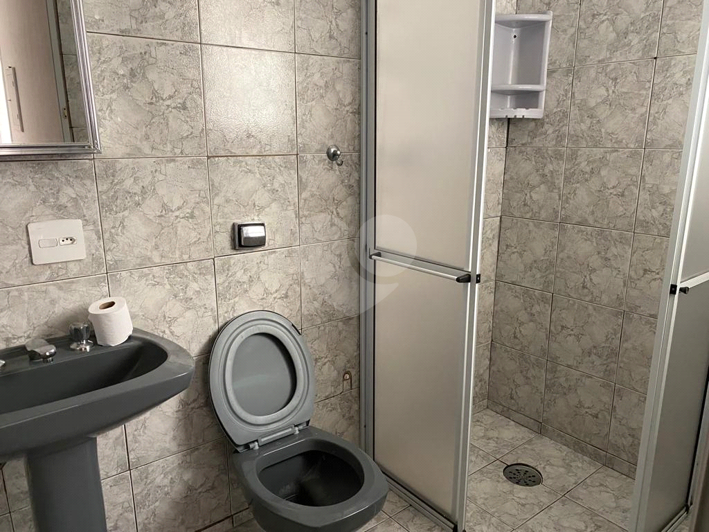 Apartamento à venda com 2 quartos, 60m² - Foto 13