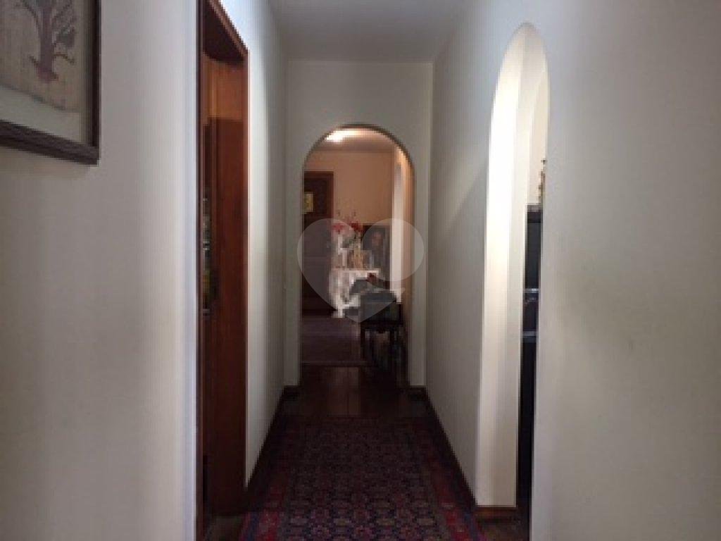 Apartamento à venda com 4 quartos, 198m² - Foto 10