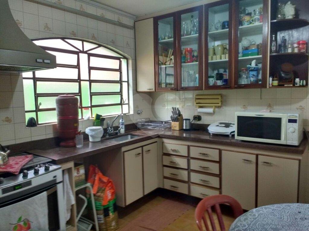 Sobrado à venda com 3 quartos, 195m² - Foto 9