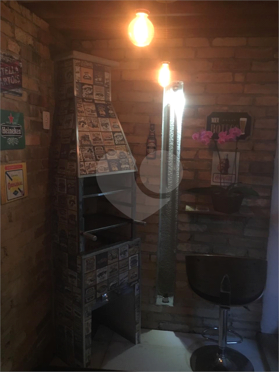 Sobrado em condomínio fechado no Horto Florestal