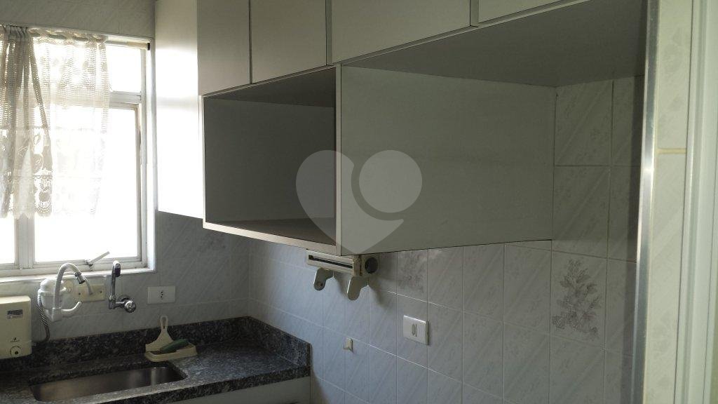 Apartamento à venda com 2 quartos, 50m² - Foto 17