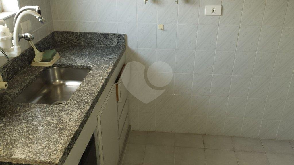 Apartamento à venda com 2 quartos, 50m² - Foto 20