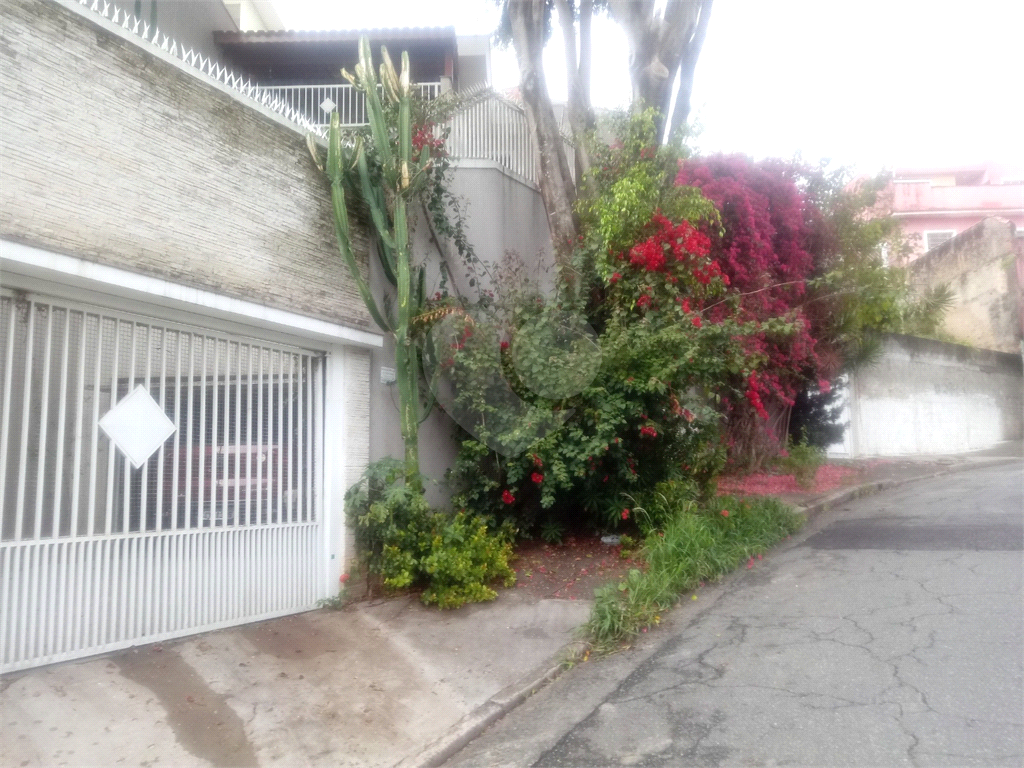 Sobrado Residencial/Comercial Venda/Locação- 2 quartos, 1 suíte, 3 vagas - Água Fria-São Paulo/SP