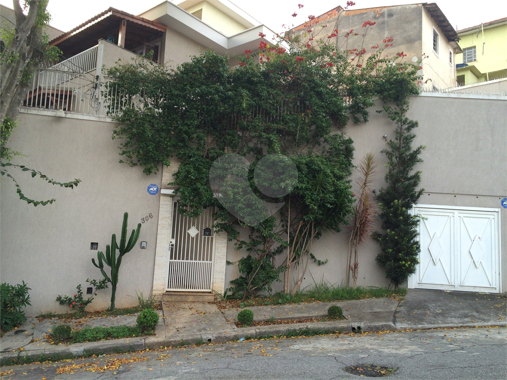 Sobrado Residencial/Comercial Venda/Locação- 2 quartos, 1 suíte, 3 vagas - Água Fria-São Paulo/SP